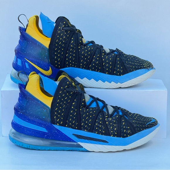 Nike Lebron James Athletic Shoes Men's 10 - Picture 12 of 13